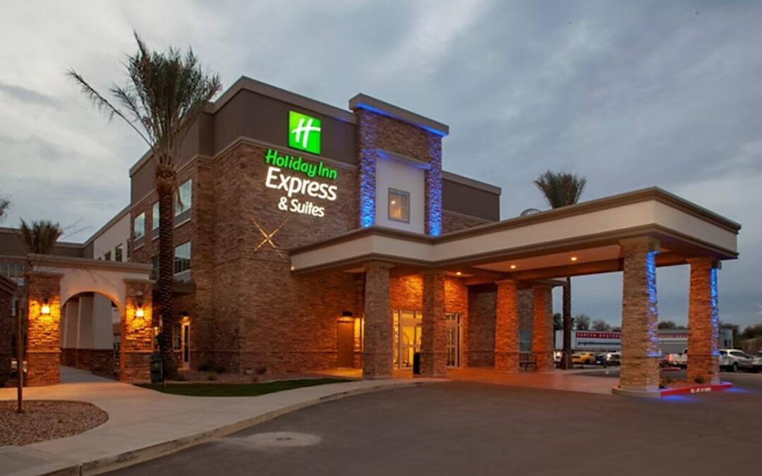 Holiday Inn Express & Suites Phoenix East – Gilbert