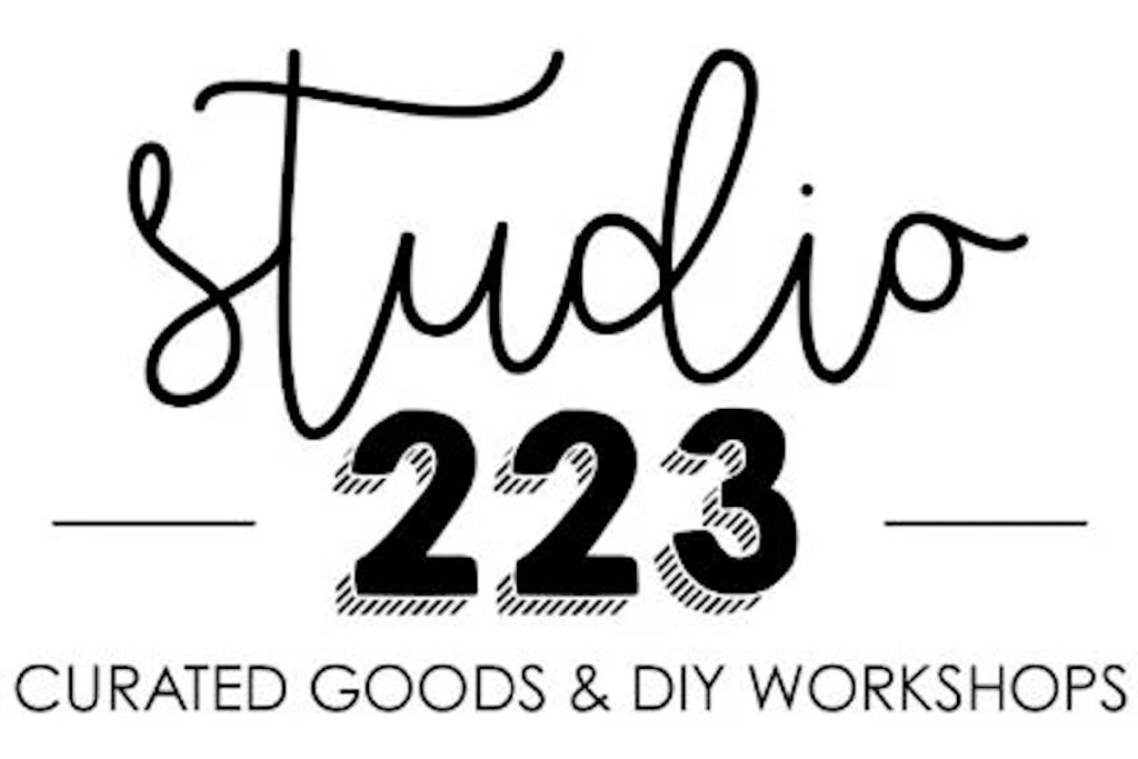 Studio223 logo