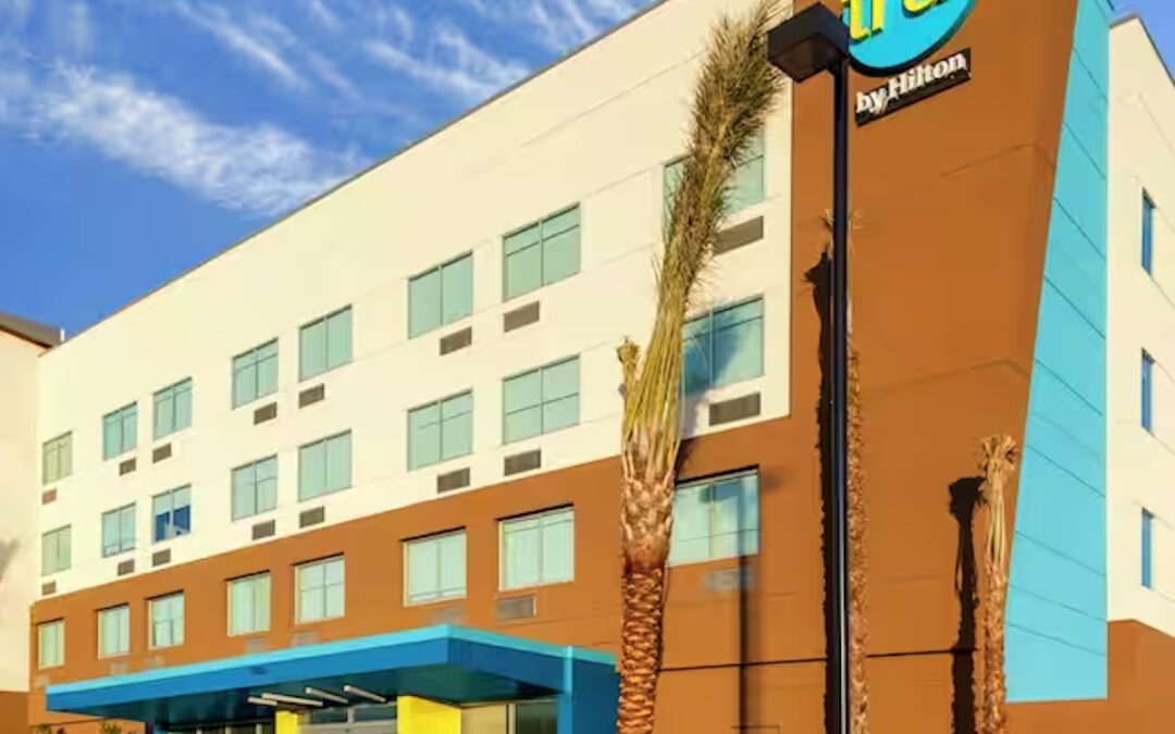 tru by Hilton Gilbert